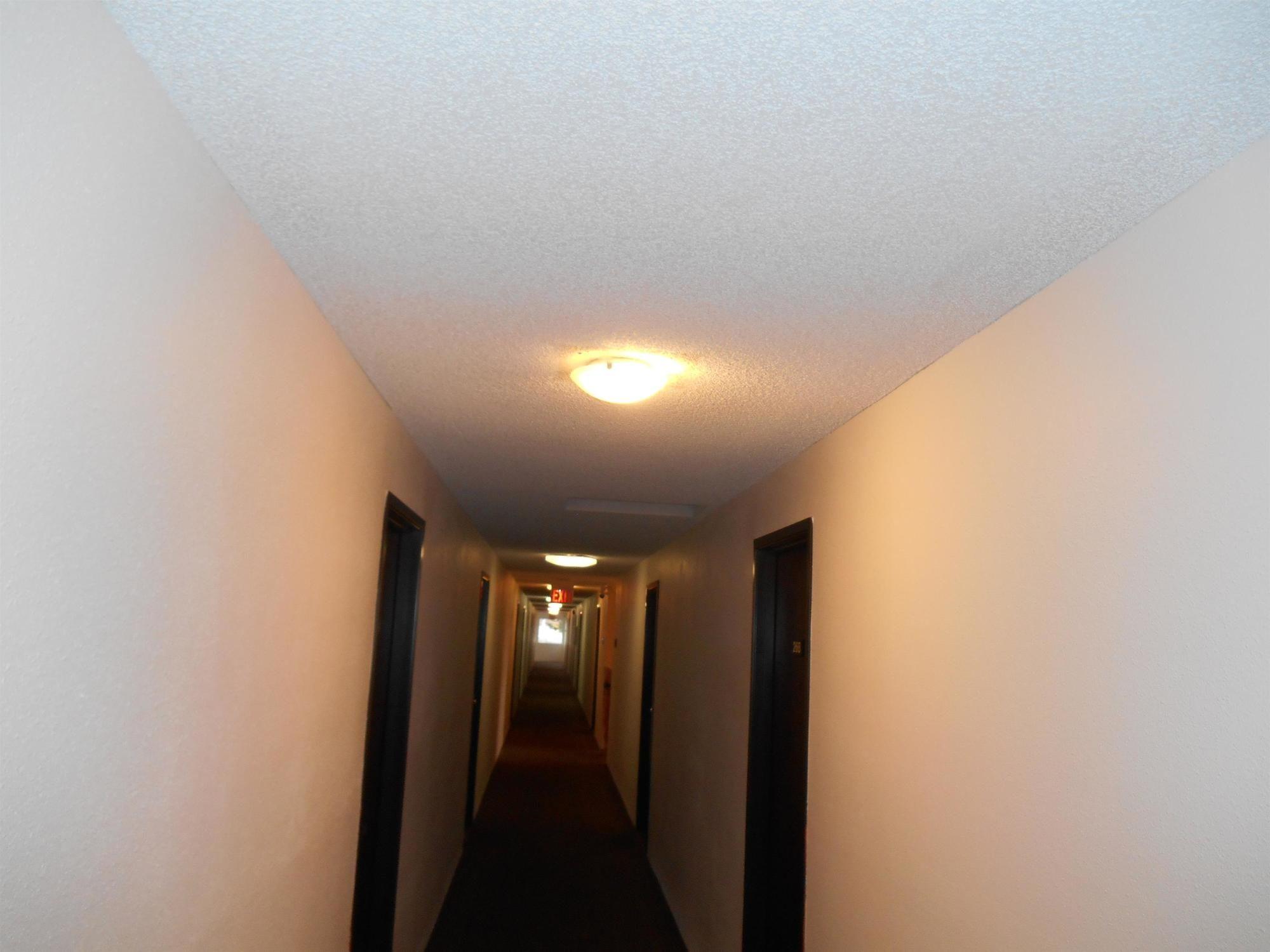Guesthouse Inn & Suites Eugene/スプリングフィールド エクステリア 写真