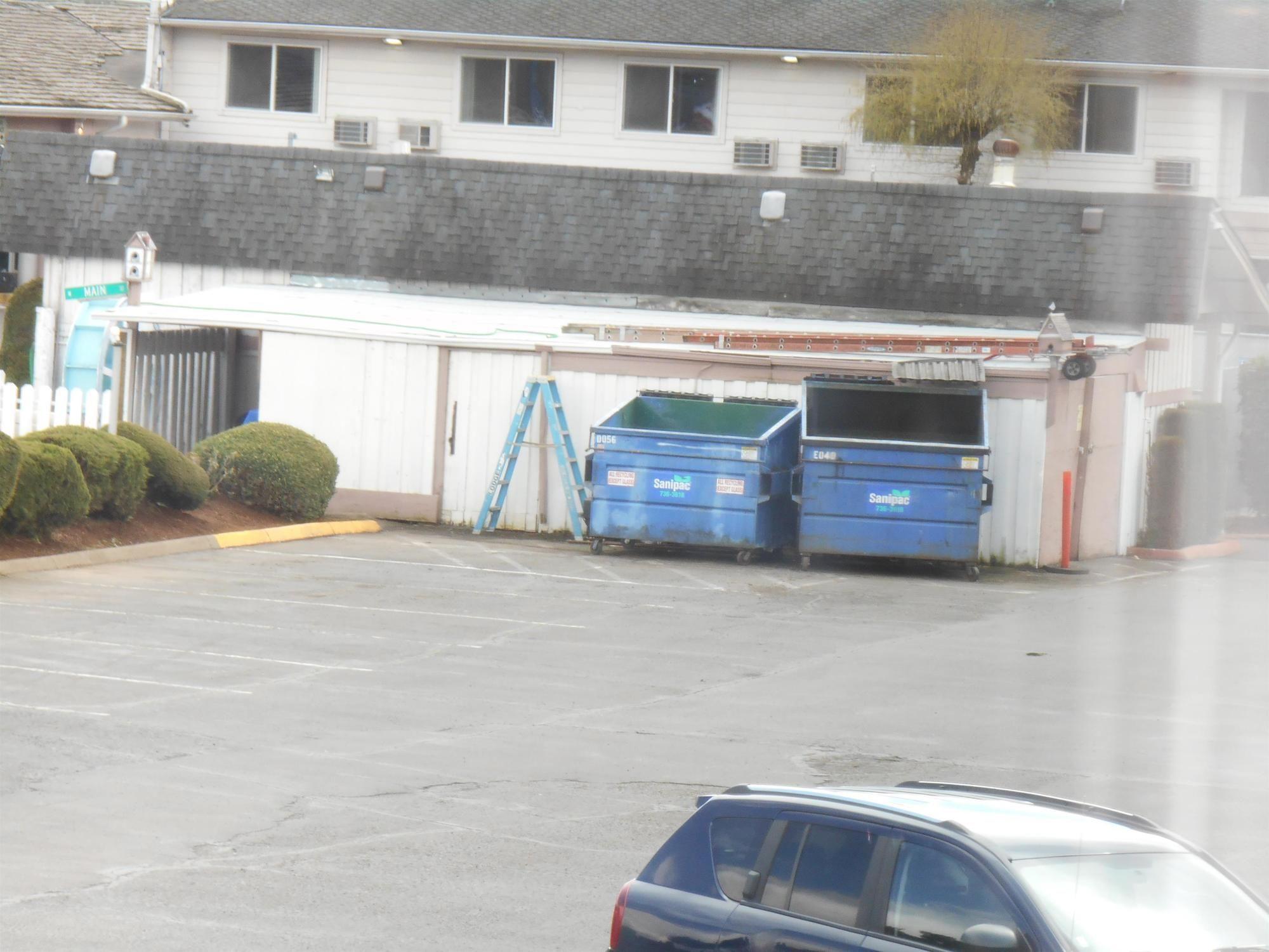 Guesthouse Inn & Suites Eugene/スプリングフィールド エクステリア 写真