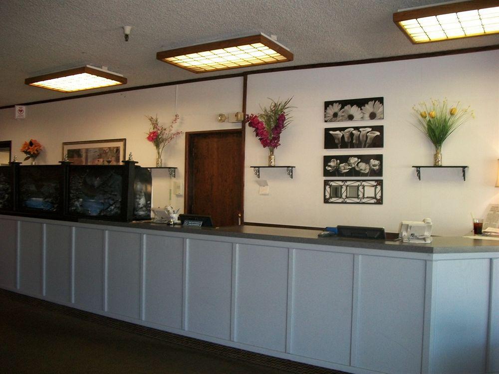 Guesthouse Inn & Suites Eugene/スプリングフィールド エクステリア 写真
